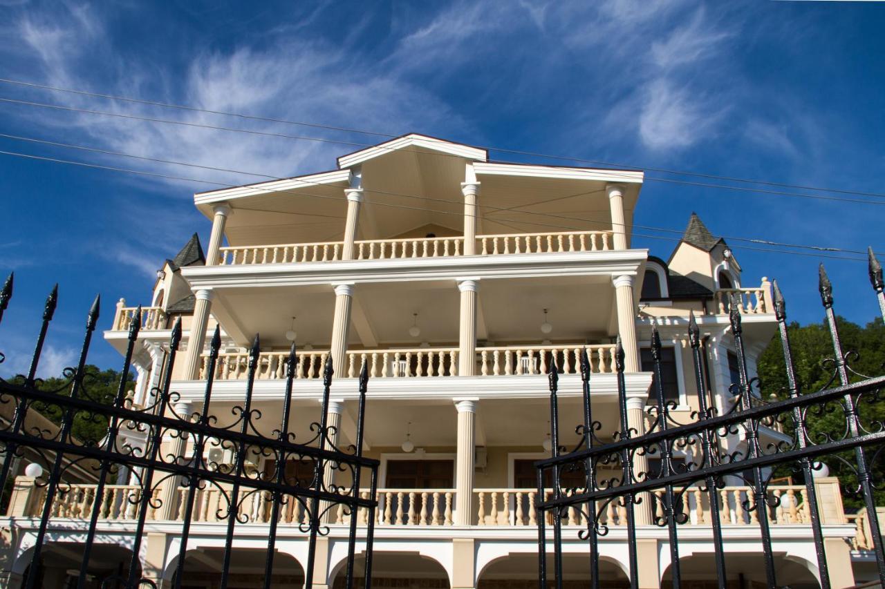 Hotel San Arda Gagra Buitenkant foto