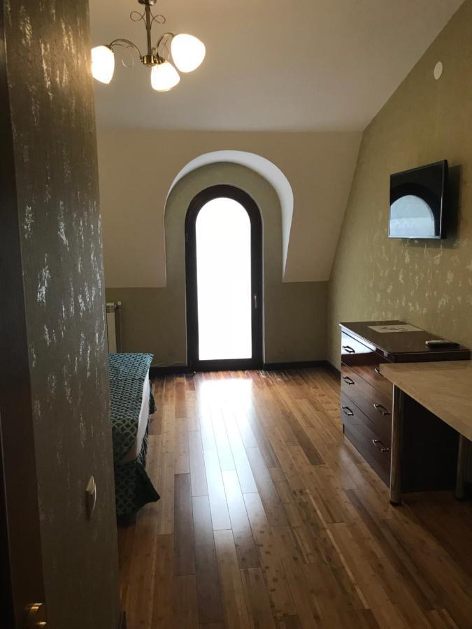 Hotel San Arda Gagra Buitenkant foto
